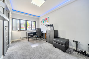 Bedroom 4- click for photo gallery